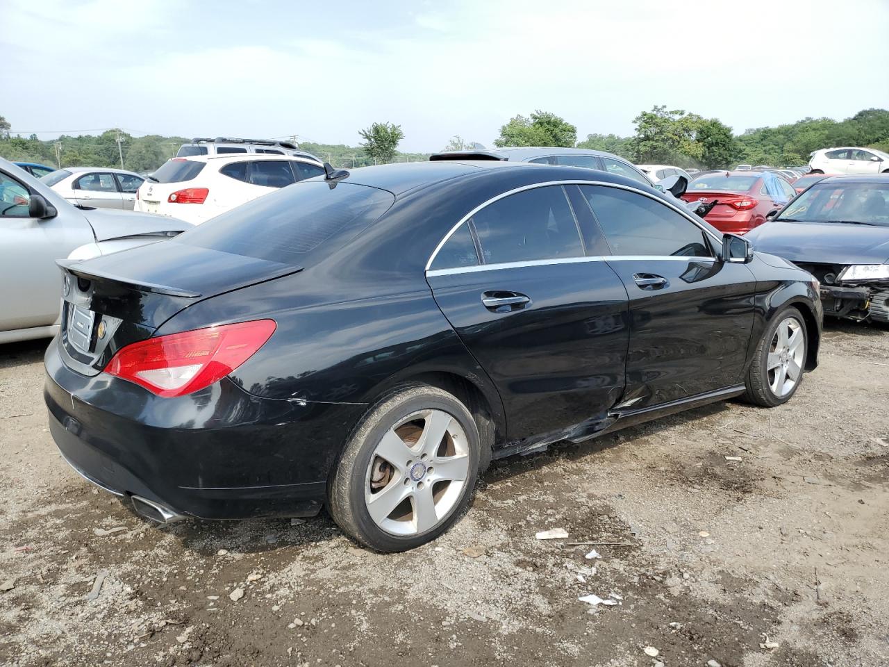 Image 3 of 2015 MERCEDES-BENZ CLA 250 2015 with VIN WDDSJ4EB2FN275863