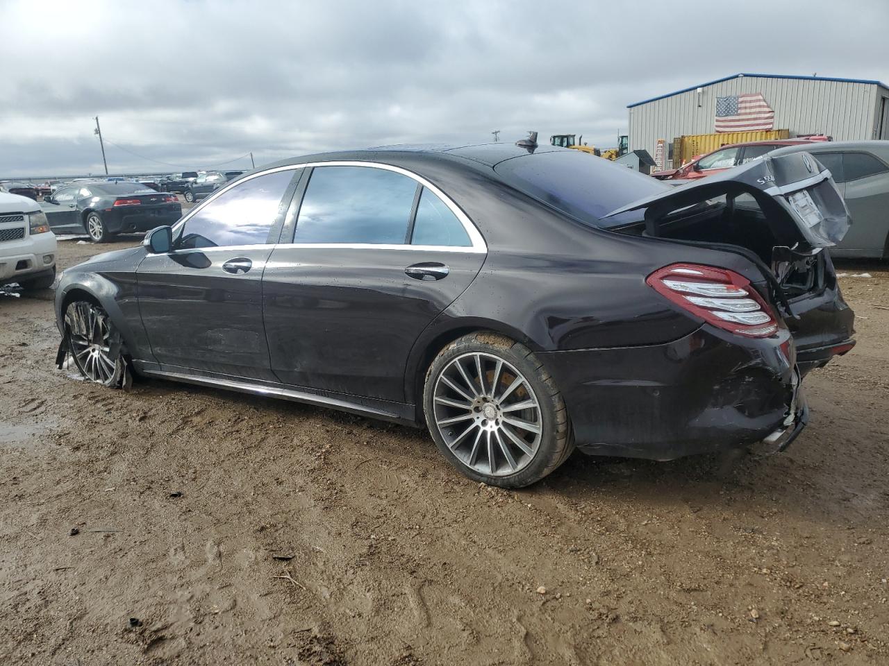 Obraz 2 z 2015 MERCEDES-BENZ S 550 2015 z VIN WDDUG8CB3FA123342