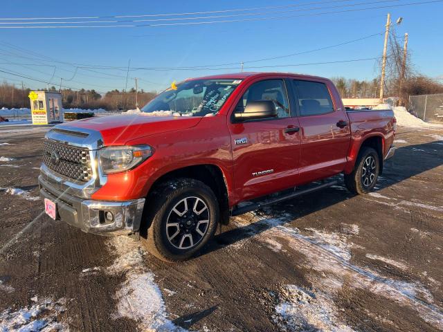 Obraz 2 z 2018 TOYOTA TUNDRA CREWMAX SR5 2018 z VIN 5TFDY5F18JX712174