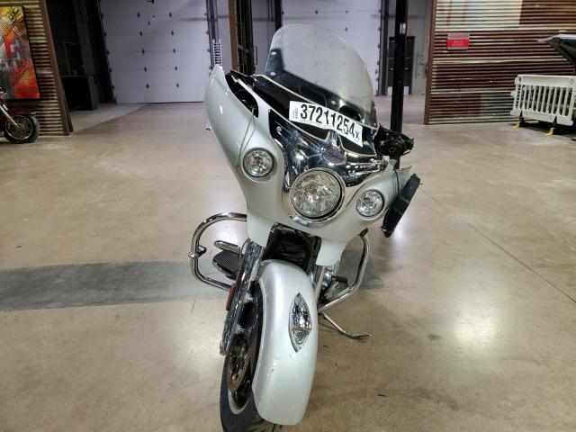 Obraz 2 z 2016 Indian Motorcycle Co. Chieftain 2016 z VIN 56KTCAAA7G3333011