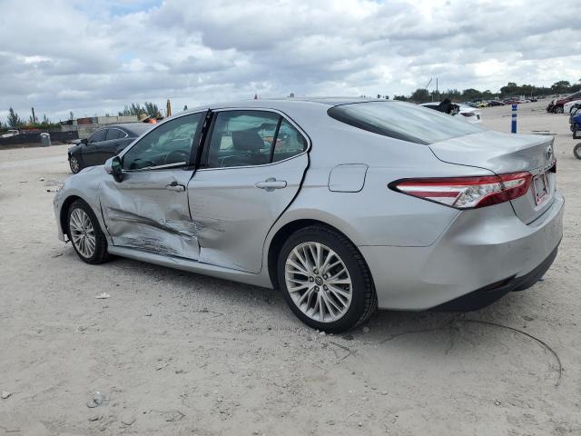 Obraz 2 z 2018 TOYOTA CAMRY L 2018 z VIN 4T1B11HK9JU515540