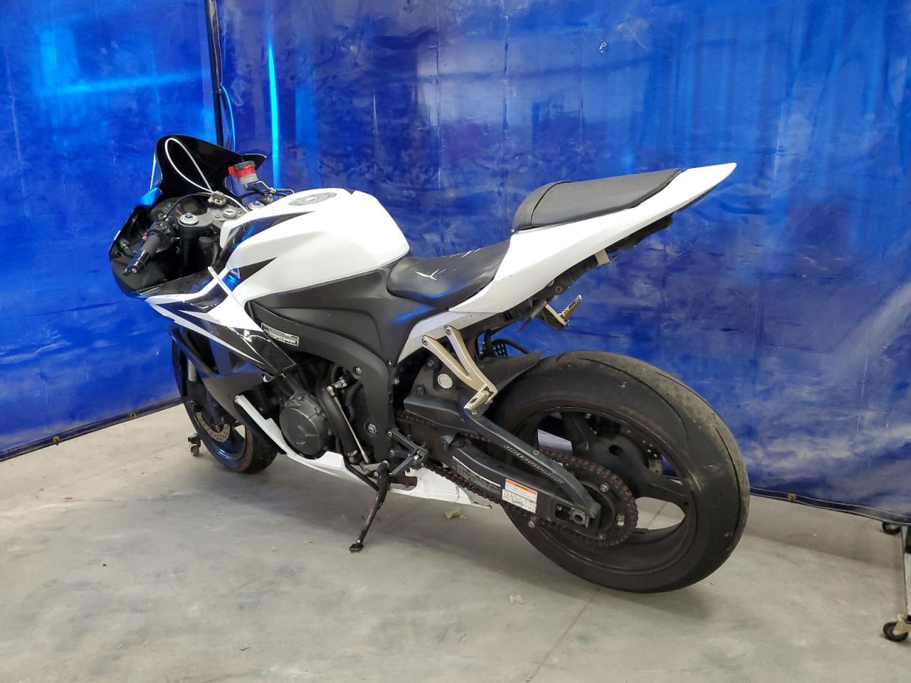 Image 3 of 2008 HONDA CBR600 RR 2008 with VIN JH2PC40168M101075