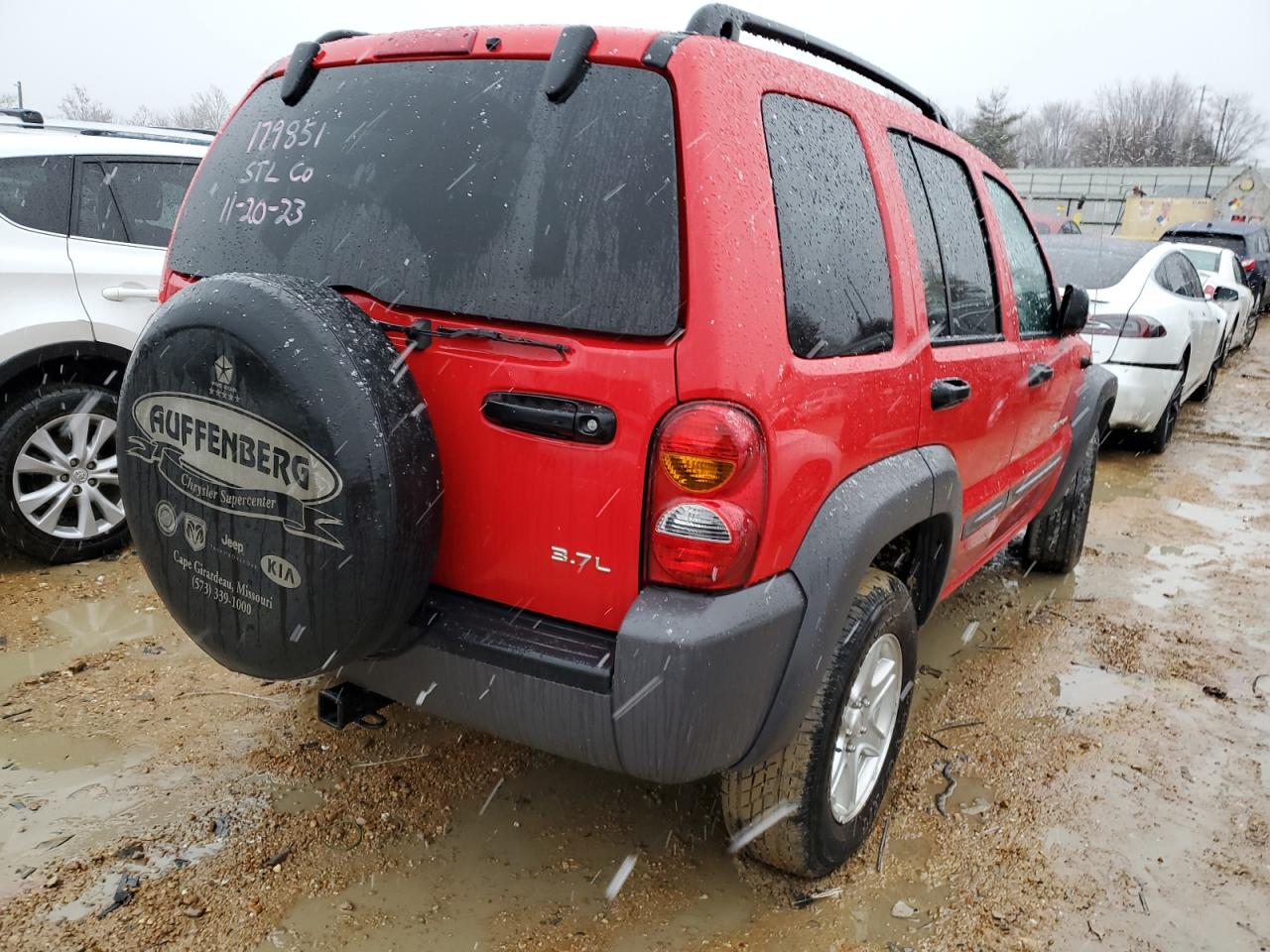 Image 3 of 2002 JEEP LIBERTY SPORT 2002 with VIN 1J4GK48K32W304410