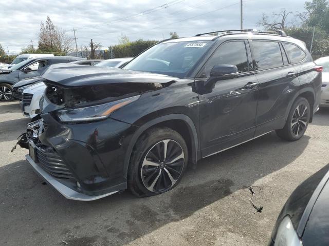 Image 1 of 2022 TOYOTA HIGHLANDER XSE 2022 with VIN 5TDJZRBH7NS219477