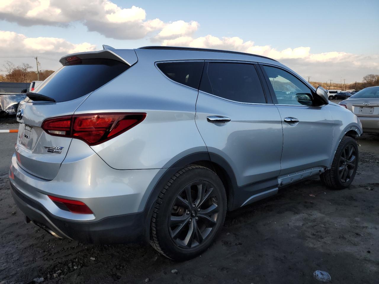 Image 3 of 2017 HYUNDAI SANTA FE SPORT  2017 with VIN 5XYZWDLA8HG453967