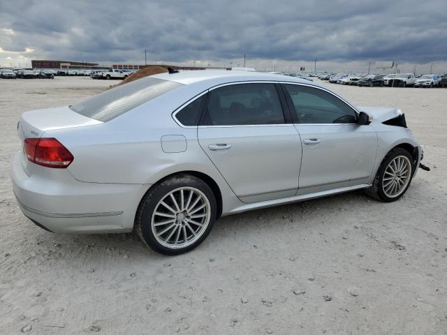 Изображение 3 2015 VOLKSWAGEN PASSAT SE 2015 с VIN 1VWBS7A37FC026278