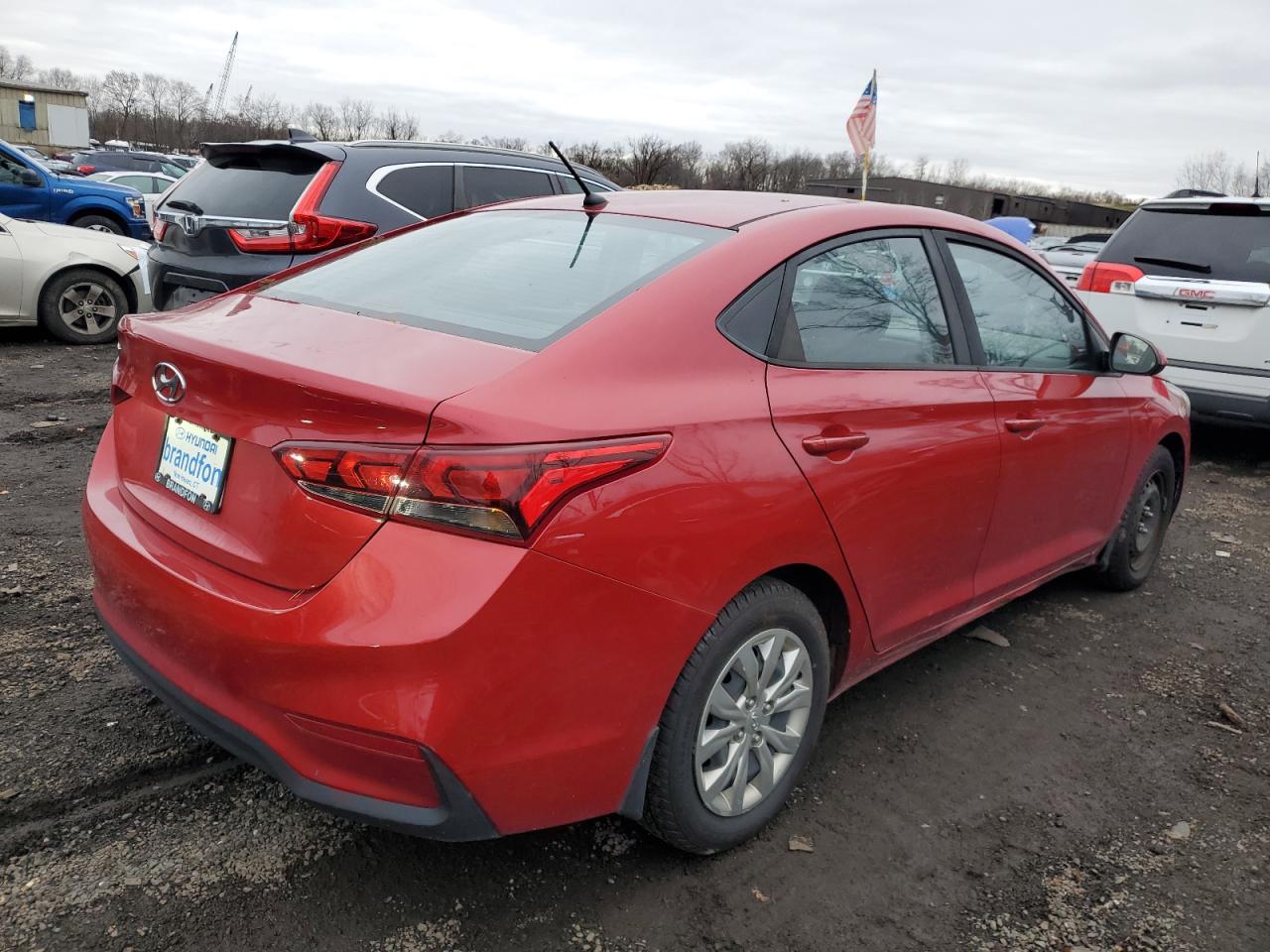 Image 3 of 2018 HYUNDAI ACCENT SE 2018 with VIN 3KPC24A33JE020419