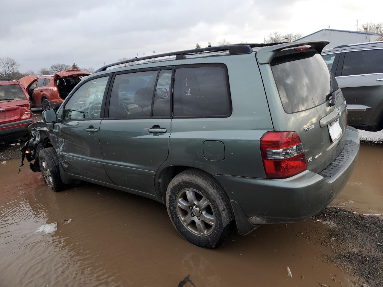 Image 2 of 2004 TOYOTA HIGHLANDER  2004 with VIN JTEEP21A040064044