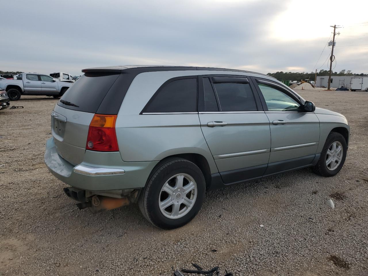 Image 3 of 2004 CHRYSLER PACIFICA  2004 with VIN 2C8GM68434R294467