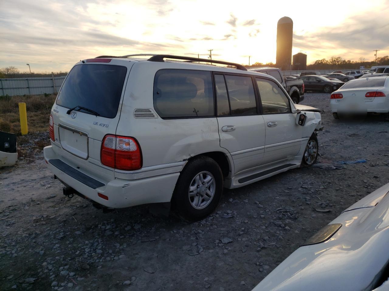 Image 3 of 1999 LEXUS LX 470 1999 with VIN JT6HT00W7X0047400