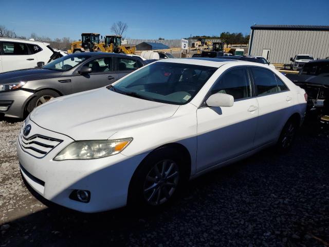 Obraz 1 z 2010 TOYOTA CAMRY BASE 2010 z VIN 4T1BF3EKXAU565395
