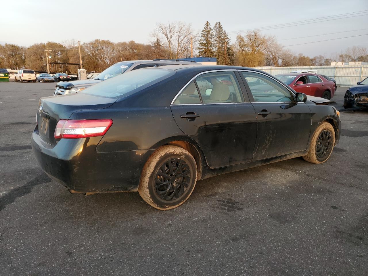 Изображение 3 2010 TOYOTA CAMRY BASE 2010 с VIN 4T4BF3EKXAR017970