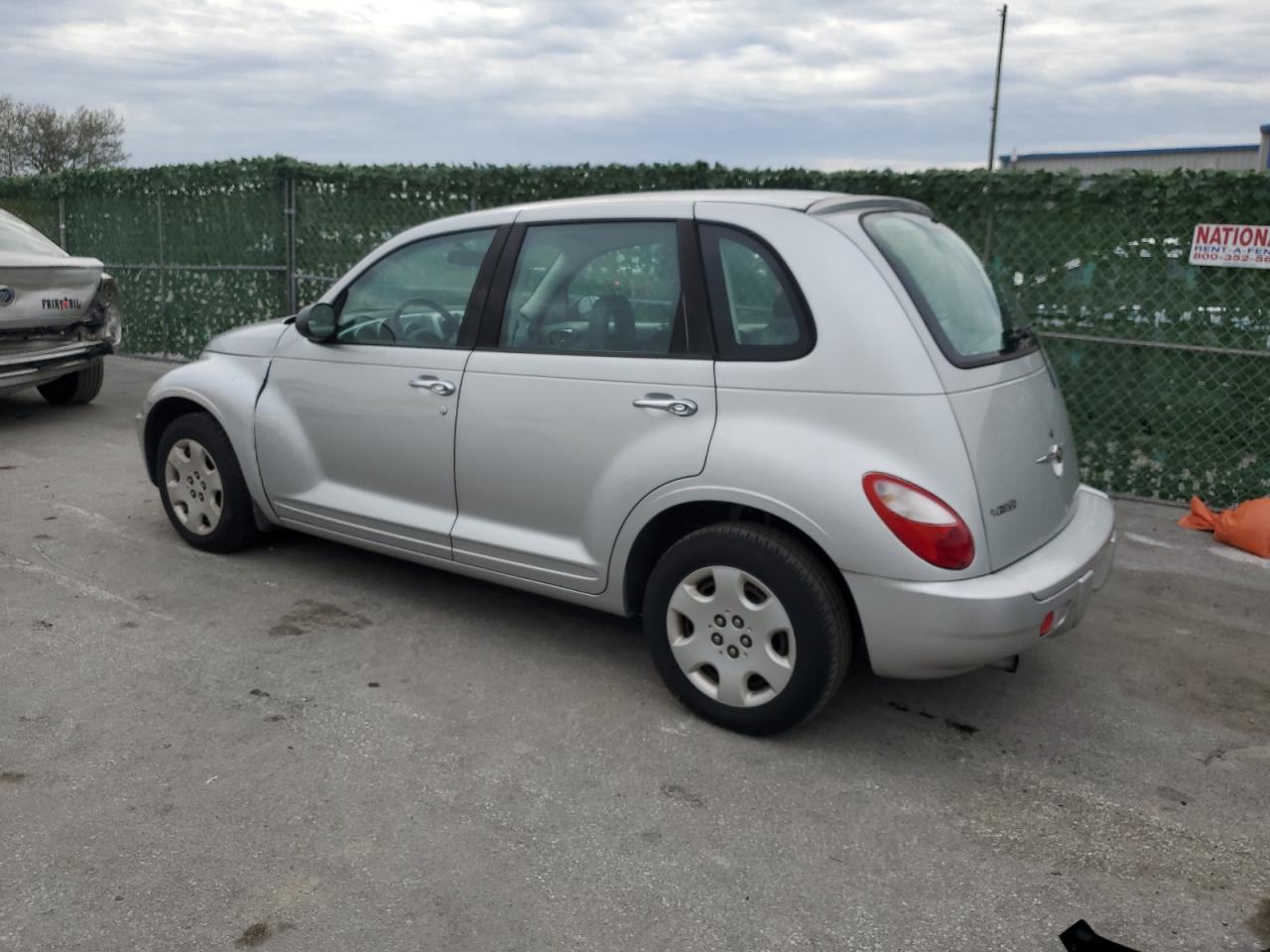 Obraz 2 z 2007 CHRYSLER PT CRUISER  2007 z VIN 3A4FY48B57T628983