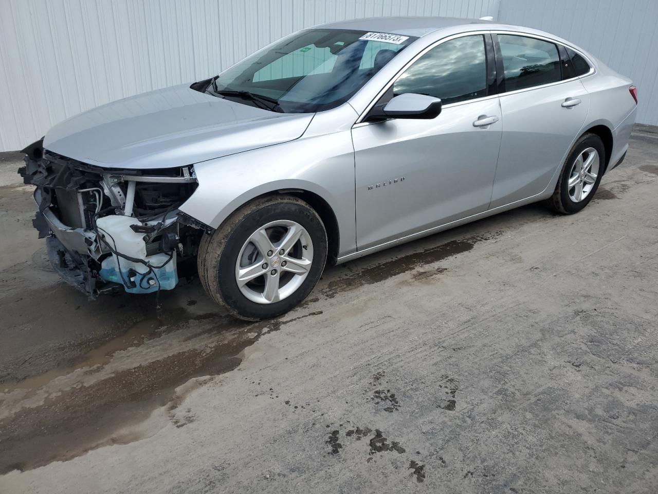 Image 1 of 2022 CHEVROLET MALIBU LT 2022 with VIN 1G1ZD5ST2NF176853