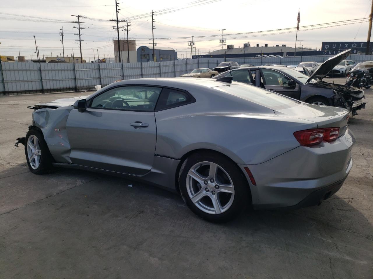 Obraz 2 z 2023 CHEVROLET CAMARO LS 2023 z VIN 1G1FB1RX9P0142828