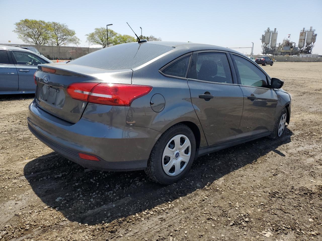 Obraz 3 z 2017 FORD FOCUS S 2017 z VIN 1FADP3E24HL277470