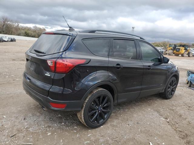 Image 3 of 2019 FORD ESCAPE SE 2019 with VIN 1FMCU0GDXKUB30174