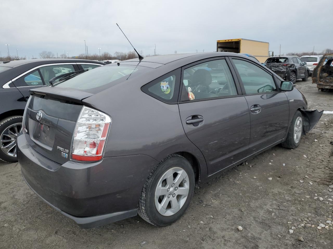 Image 3 of 2006 TOYOTA PRIUS  2006 with VIN JTDKB20U263189730