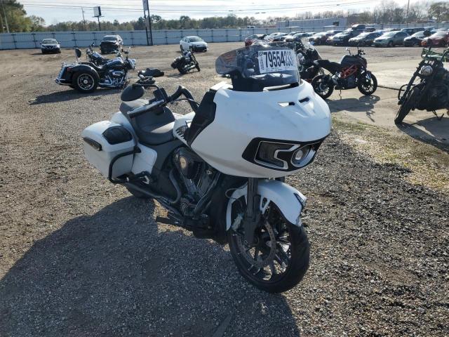 2020 INDIAN MOTORCYCLE CO. CHALLENGER DARK HORSE 2020 image