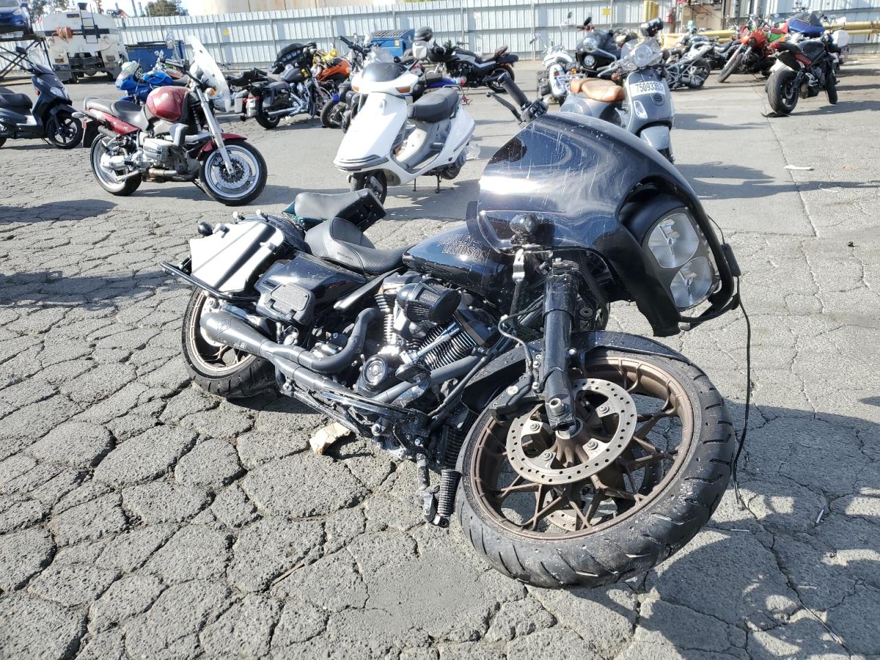 2022 HARLEY-DAVIDSON FLTRXST  2022 image