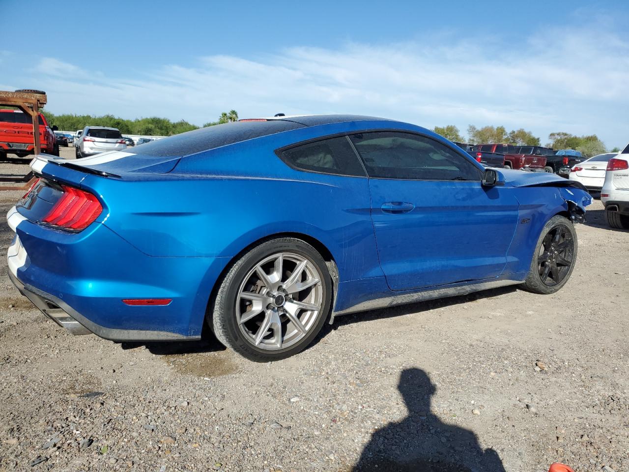Image 3 of 2019 FORD MUSTANG GT 2019 with VIN 1FA6P8CFXK5163223