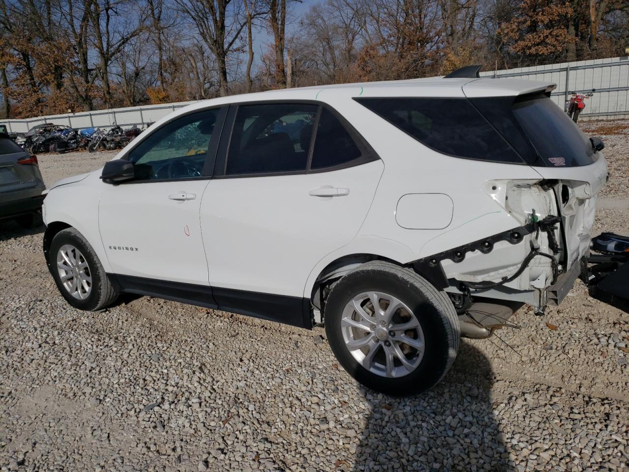 Image 2 of 2020 CHEVROLET EQUINOX LS 2020 with VIN 3GNAXHEV1LS666713