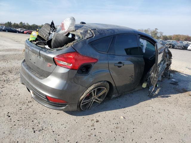 Image 3 of 2017 FORD FOCUS ST 2017 with VIN 1FADP3L94HL323167