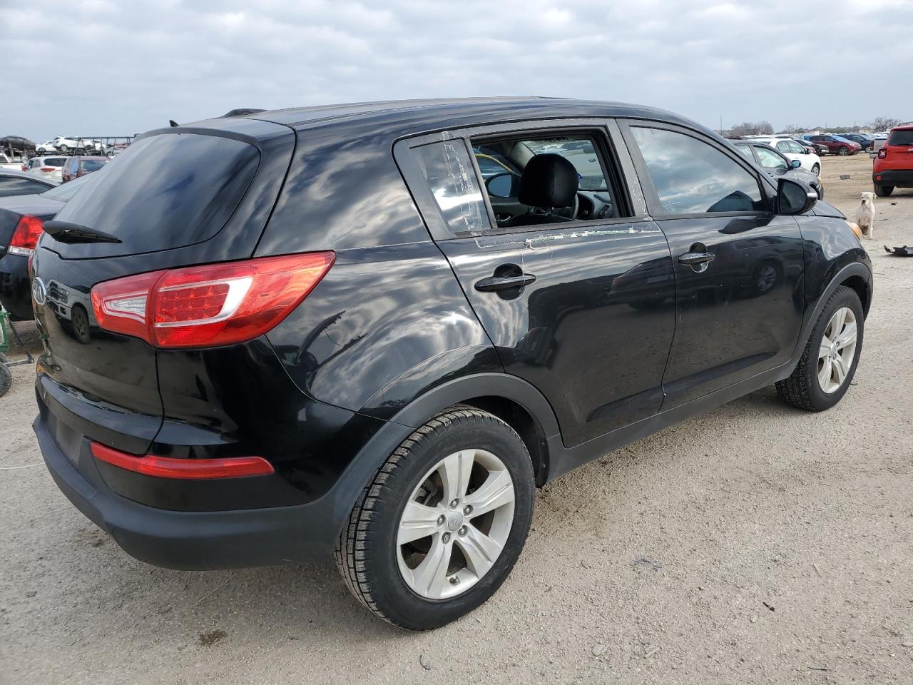 Изображение 3 2012 KIA SPORTAGE BASE 2012 с VIN KNDPB3A24C7268605