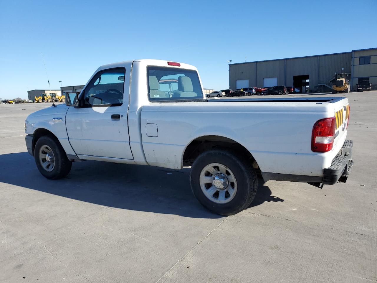 Изображение 2 2010 FORD RANGER  2010 с VIN 1FTKR1AD3APA72292