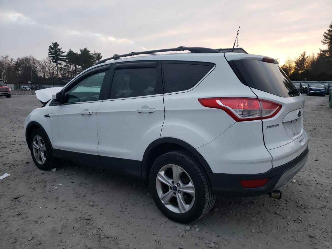 Изображение 2 2013 FORD ESCAPE SE 2013 с VIN 1FMCU9GX8DUA46517