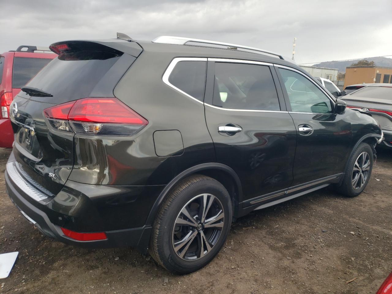 Image 3 of 2017 NISSAN ROGUE S 2017 with VIN 5N1AT2MT0HC751052