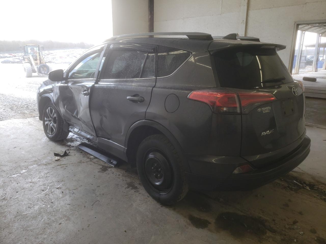 Obraz 2 z 2017 TOYOTA RAV4 LE 2017 z VIN JTMZFREV3HJ715391