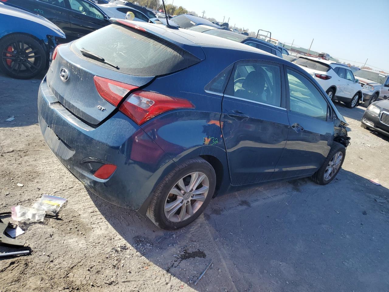 Изображение 3 2015 HYUNDAI ELANTRA GT  2015 с VIN KMHD35LH9FU235789