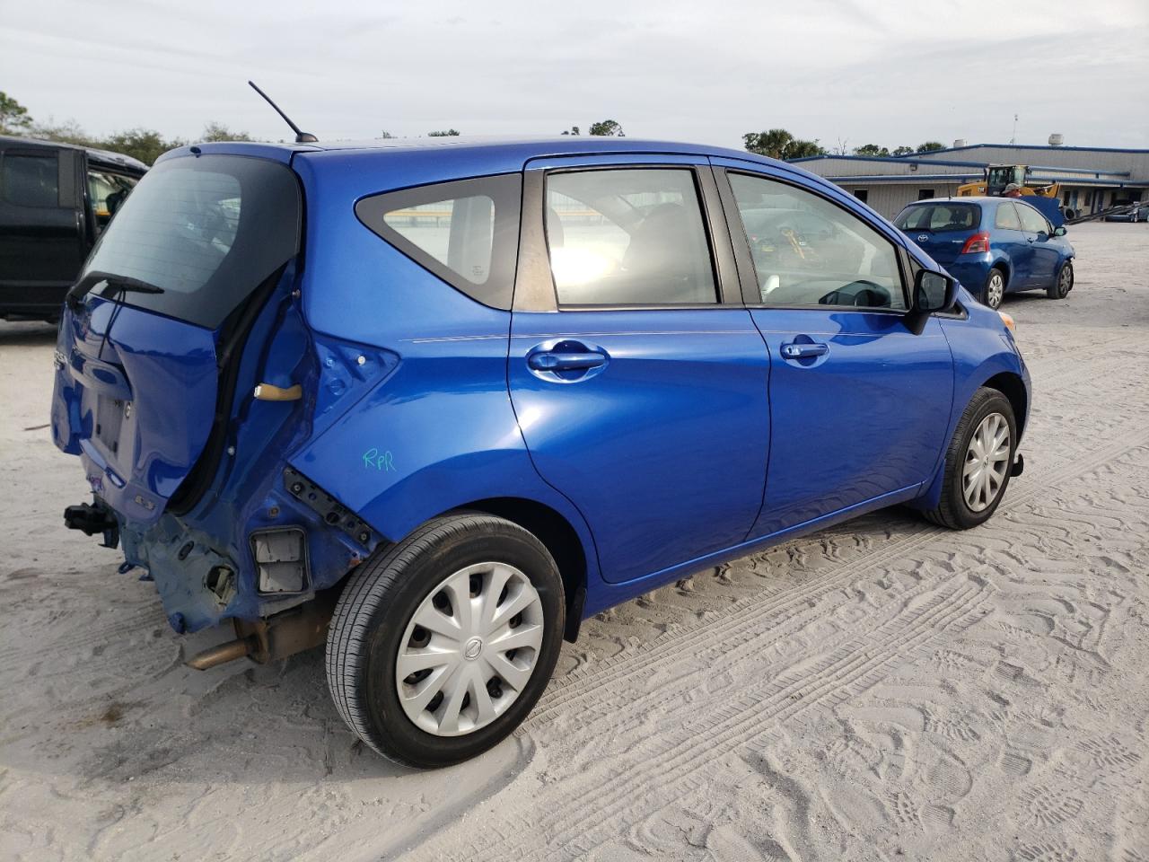 Изображение 3 2016 NISSAN VERSA NOTE S 2016 с VIN 3N1CE2CP5GL403278