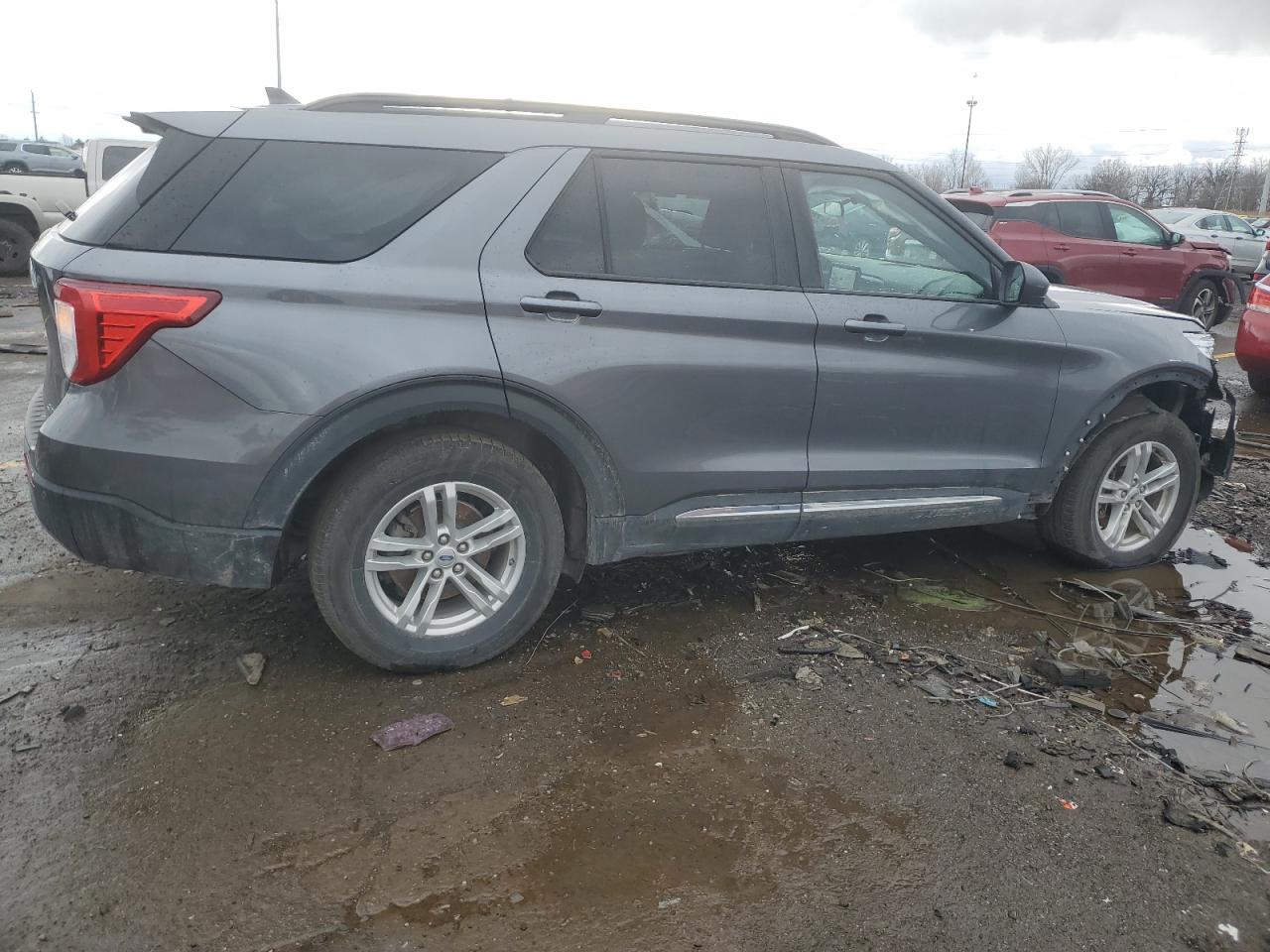 Image 3 of 2021 FORD EXPLORER XLT 2021 with VIN 1FMSK8DH3MGC12336