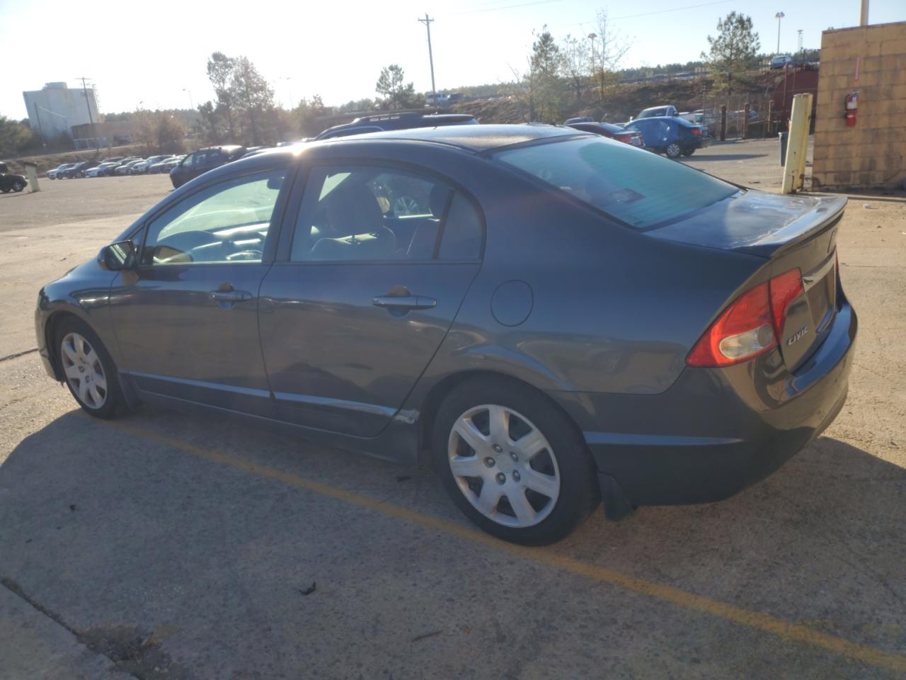 Obraz 2 z 2010 HONDA CIVIC LX 2010 z VIN 2HGFA1F50AH571972