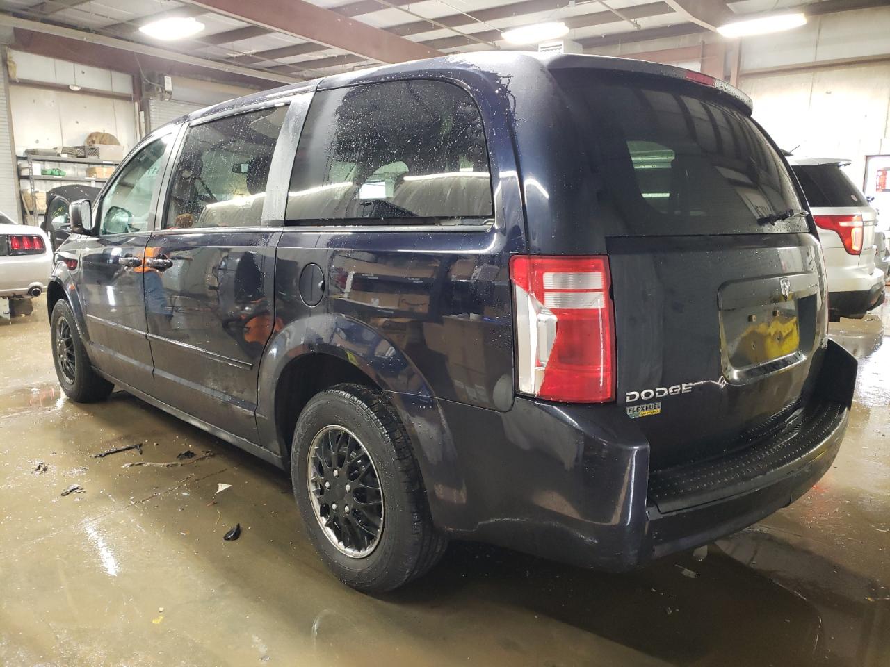 Image 2 of 2010 DODGE GRAND CARAVAN SE 2010 with VIN 2D4RN4DE8AR490719