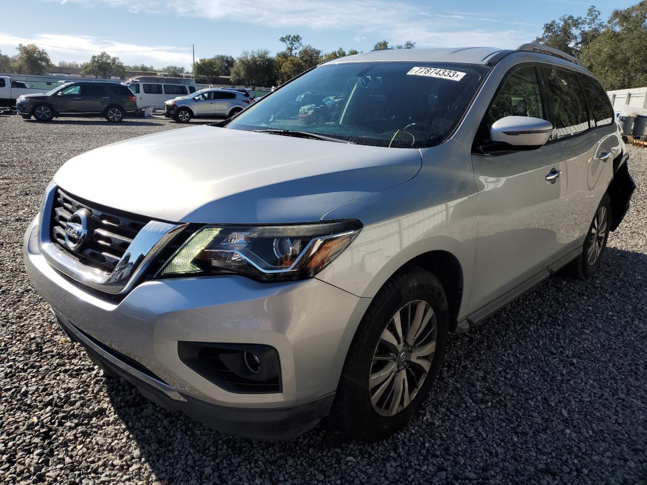 Obraz 1 z 2018 NISSAN PATHFINDER S 2018 z VIN 5N1DR2MN5JC629953