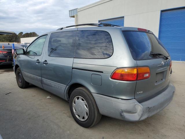 Image 2 of 2000 TOYOTA SIENNA LE 2000 with VIN 4T3ZF13C1YU228419