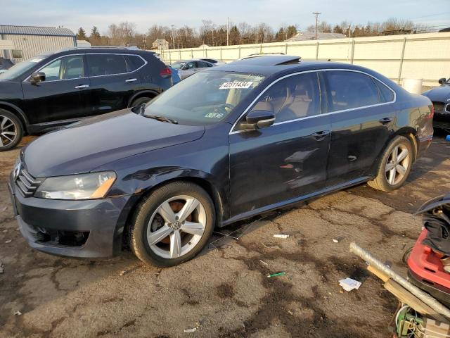 Image 1 of 2013 VOLKSWAGEN PASSAT SE 2013 with VIN 1VWBP7A33DC131950