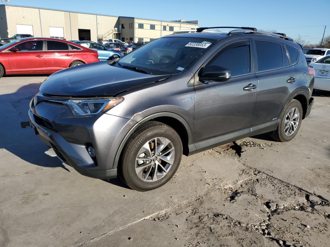 Изображение 1 2017 TOYOTA RAV4 HV LE 2017 с VIN JTMRJREV6HD089669