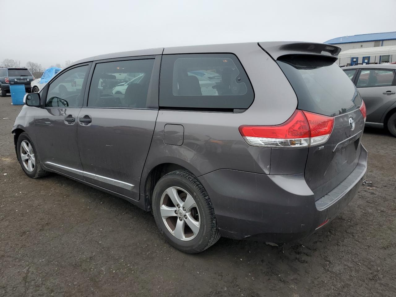 Image 2 of 2013 TOYOTA SIENNA  2013 with VIN 5TDZK3DC9DS308648