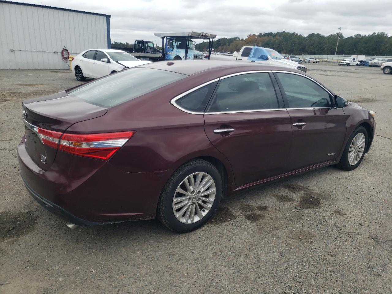 Obraz 3 z 2015 TOYOTA AVALON HYBRID 2015 z VIN 4T1BD1EB2FU037688