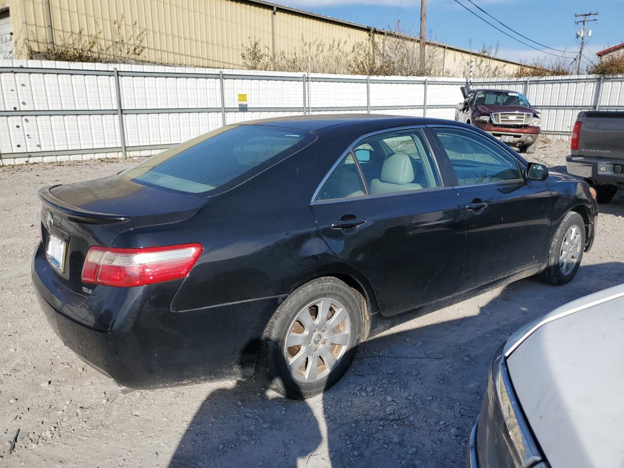 Obraz 3 z 2007 TOYOTA CAMRY LE 2007 z VIN 4T1BK46K77U019310