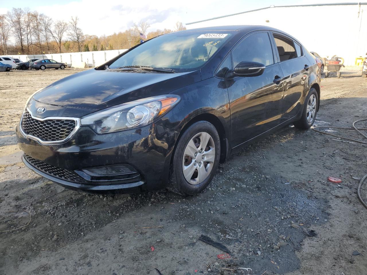 Изображение 1 2015 KIA FORTE LX 2015 с VIN KNAFX4A69F5393814