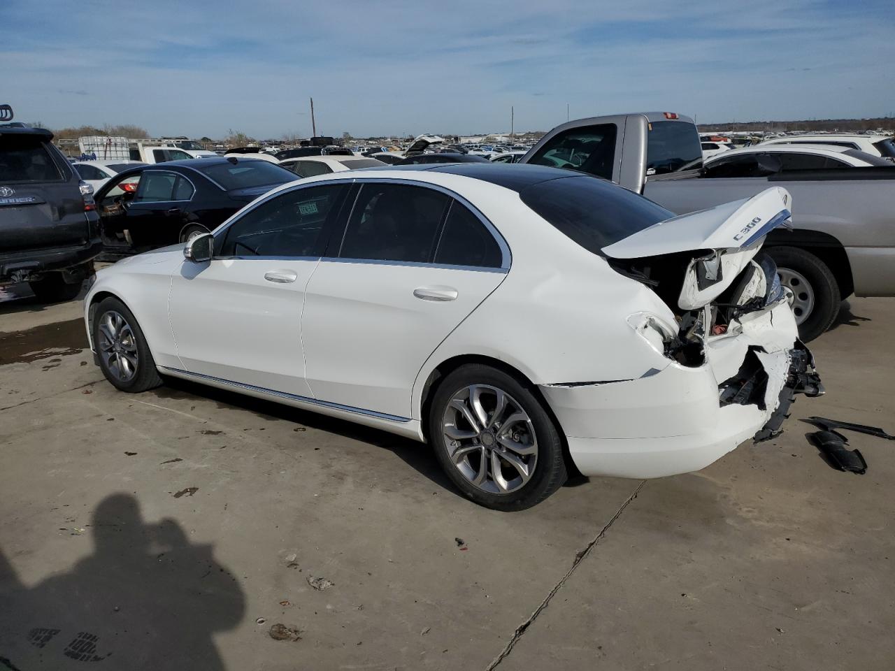 Изображение 2 2015 MERCEDES-BENZ C 300 2015 с VIN 55SWF4JB7FU088229