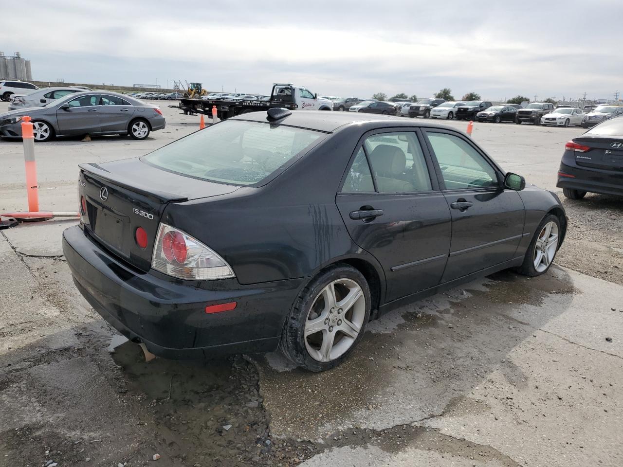 Image 3 of 2003 LEXUS IS 300 2003 with VIN JTHBD192530078199