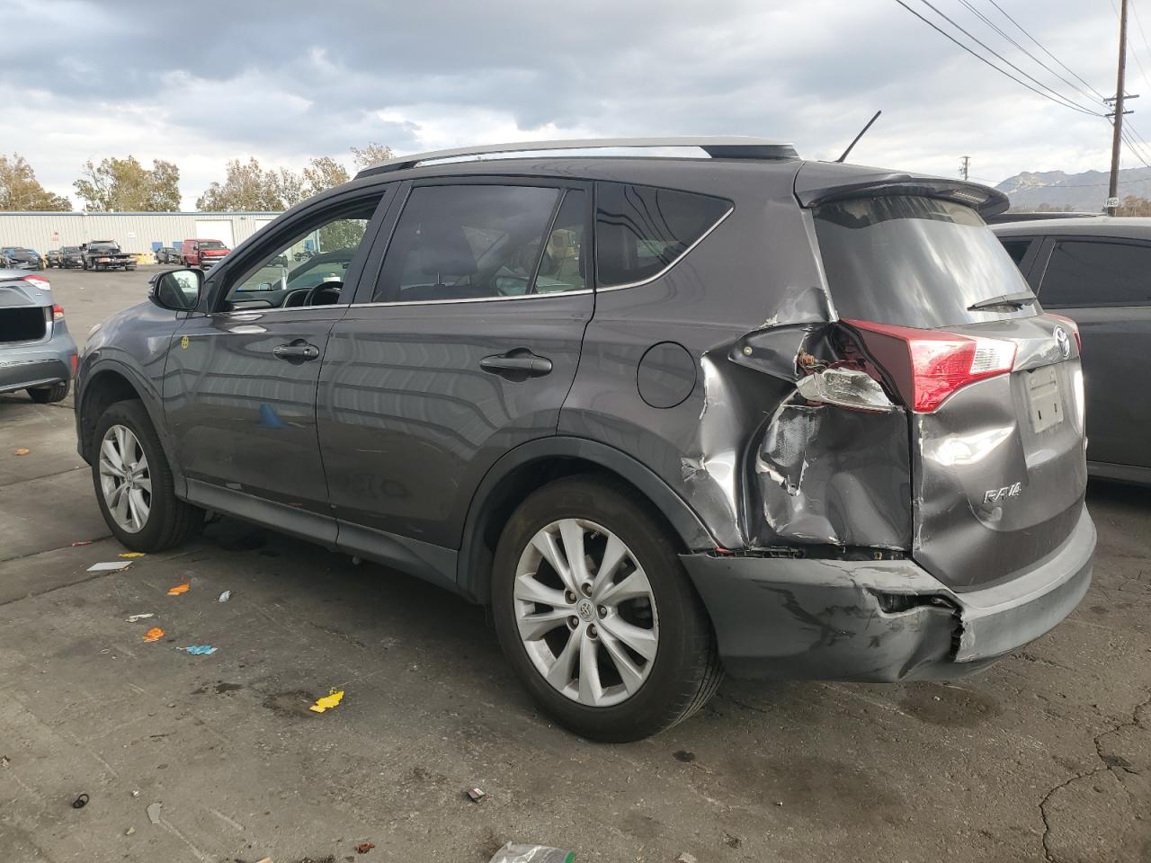 Image 2 of 2015 TOYOTA RAV4 LIMITED 2015 with VIN 2T3YFREV2FW220187