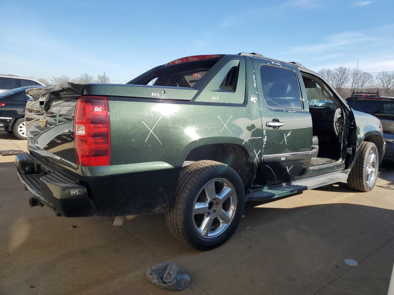 Obraz 3 z 2013 CHEVROLET AVALANCHE LTZ 2013 z VIN 3GNTKGE7XDG255415