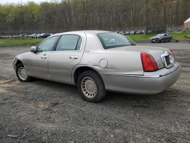 Obraz 2 z 2000 LINCOLN TOWN CAR EXECUTIVE 2000 z VIN 1LNHM81W3YY876756